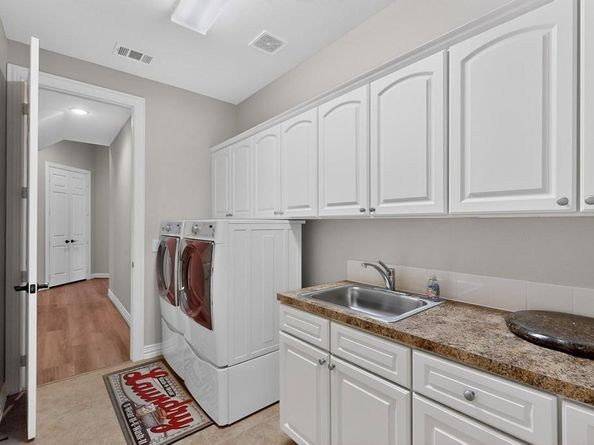 10900  Fieldstone Street , Denton Texas 76207