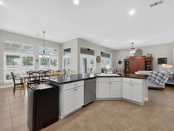 10900  Fieldstone Street , Denton Texas 76207