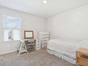 2621  Gateway Avenue , Corinth Texas 76210