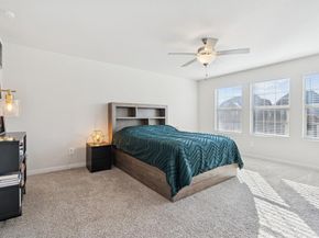 2621  Gateway Avenue , Corinth Texas 76210