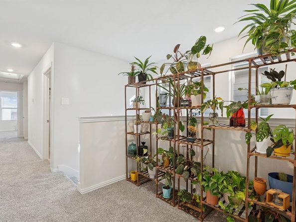 2621  Gateway Avenue , Corinth Texas 76210