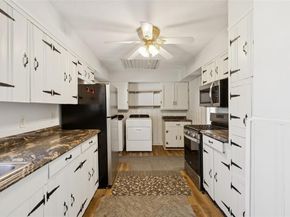 10609  Seagoville Road , Dallas Texas 75217