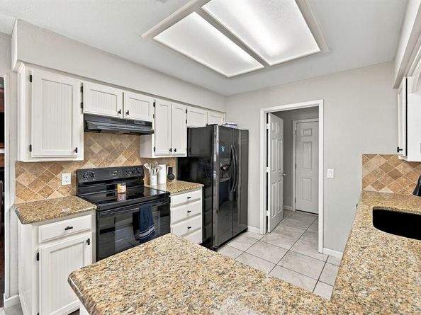 733  Montvale Drive , Mansfield Texas 76063