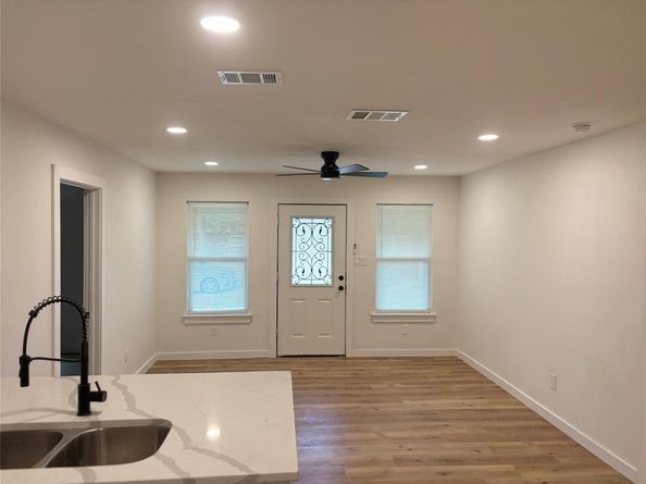 5536  Greenlee Street , Fort Worth Texas 76112