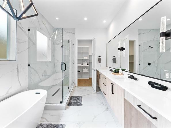 3210  Herbert  , Dallas Texas 75212
