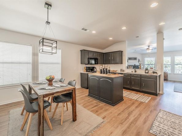 1056  Breeders Cup Drive , Fort Worth Texas 76179