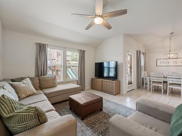 2250  Bryant Lane , Fate Texas 75189