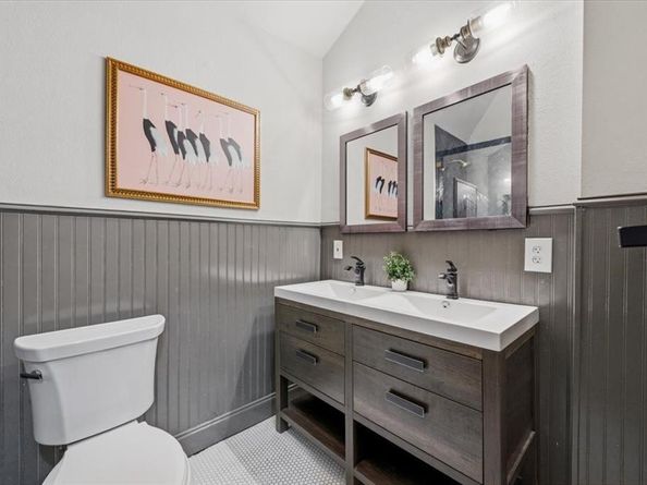 4619  Worth Street  4617, Dallas Texas 75246