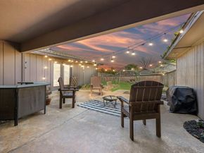 1433  Lincoln Place , Carrollton Texas 75006