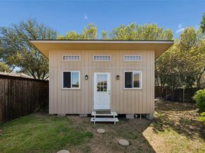1433  Lincoln Place , Carrollton Texas 75006