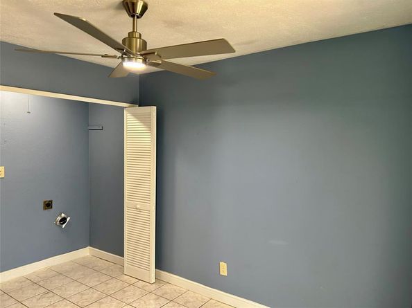 3816  Seven Gables Street , Fort Worth Texas 76133