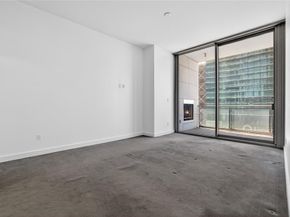 2900  Mckinnon Street  403, Dallas Texas 75201