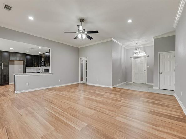 604  Cedar Drive , Pilot Point Texas 76258