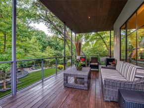 645  Kessler Reserve Court , Dallas Texas 75208