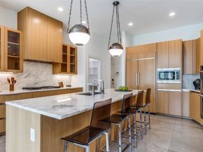 3918  Rochelle Drive , Dallas Texas 75220