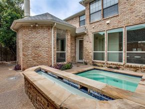 7155  Helsem Bend , Dallas Texas 75230