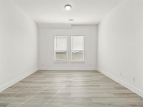 1929  Comanche Drive , DeSoto Texas 75115