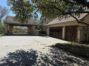2316  Starlight Court , Arlington Texas 76016