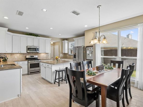 8410  Lexington Court , Rowlett Texas 75089