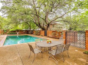 2424  Medford Court W, Fort Worth Texas 76109