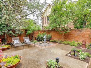 2424  Medford Court W, Fort Worth Texas 76109