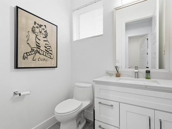 1925 N Prairie Avenue , Dallas Texas 75204