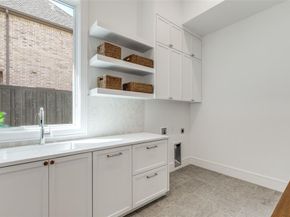 5819  Del Roy  , Dallas Texas 75230