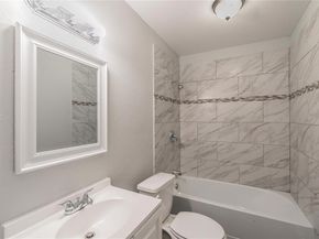 1809  Daniel Street , Fort Worth Texas 76104