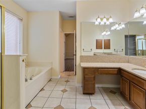 2025  Houlton Lane , Plano Texas 75025