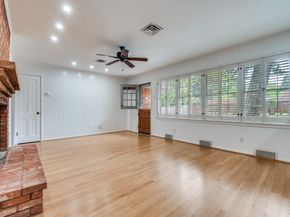 2816  Bonnywood Lane , Dallas Texas 75233