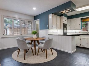 2816  Bonnywood Lane , Dallas Texas 75233