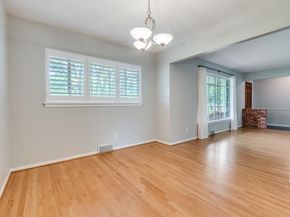 2816  Bonnywood Lane , Dallas Texas 75233