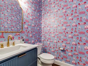 2644  Round Table Boulevard , Lewisville Texas 75056