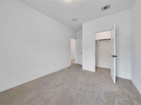 9916  Hennings Street , Irving Texas 75063