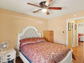 1925  Highland Park Circle , Denton Texas 76205