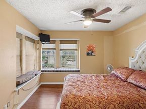 1925  Highland Park Circle , Denton Texas 76205