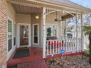 1925  Highland Park Circle , Denton Texas 76205