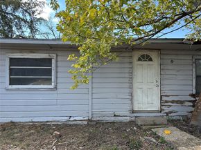 2435  Iroquois Street , Dallas Texas 75212