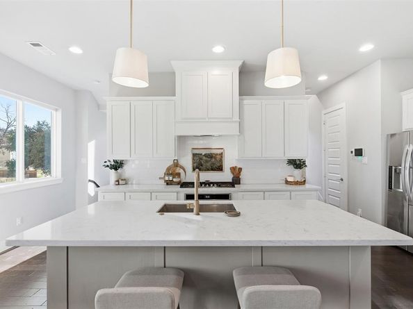 2844  Wingate Street , Fort Worth Texas 76107