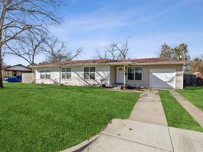 5032  Marks Place , Fort Worth Texas 76116