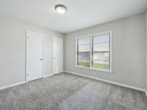 5032  Marks Place , Fort Worth Texas 76116