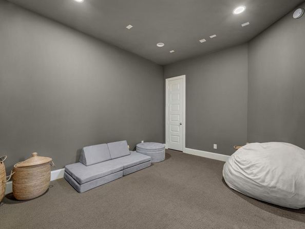 1107 S Sarah Street , Allen Texas 75013