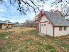 206  Edgewood Drive , Highland Village Texas 75077