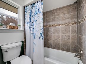 206  Edgewood Drive , Highland Village Texas 75077