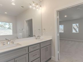 405  Athenia Drive , Fort Worth Texas 76114