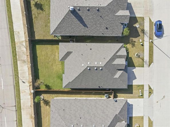 725  Sandy Chip Trail , Fort Worth Texas 76108