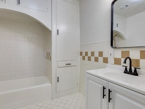 617  Wilson Street , Lancaster Texas 75146
