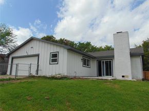 2918  Ashglen Drive , Garland Texas 75043