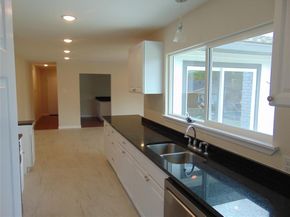 2918  Ashglen Drive , Garland Texas 75043