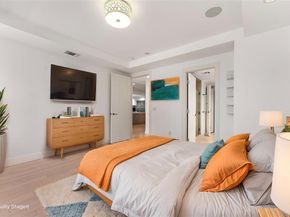 1505  Elm Street  1003, Dallas Texas 75201